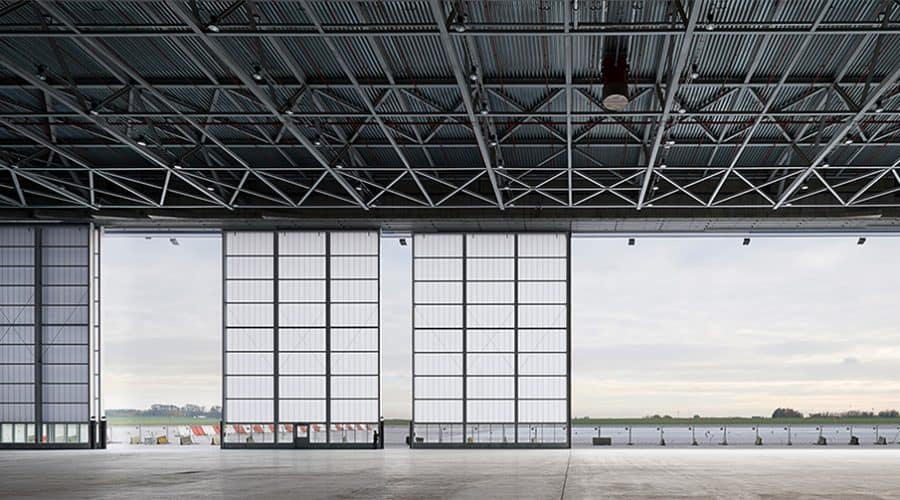 Zaventem Hangar Jetair daklicht gevels industriele deuren